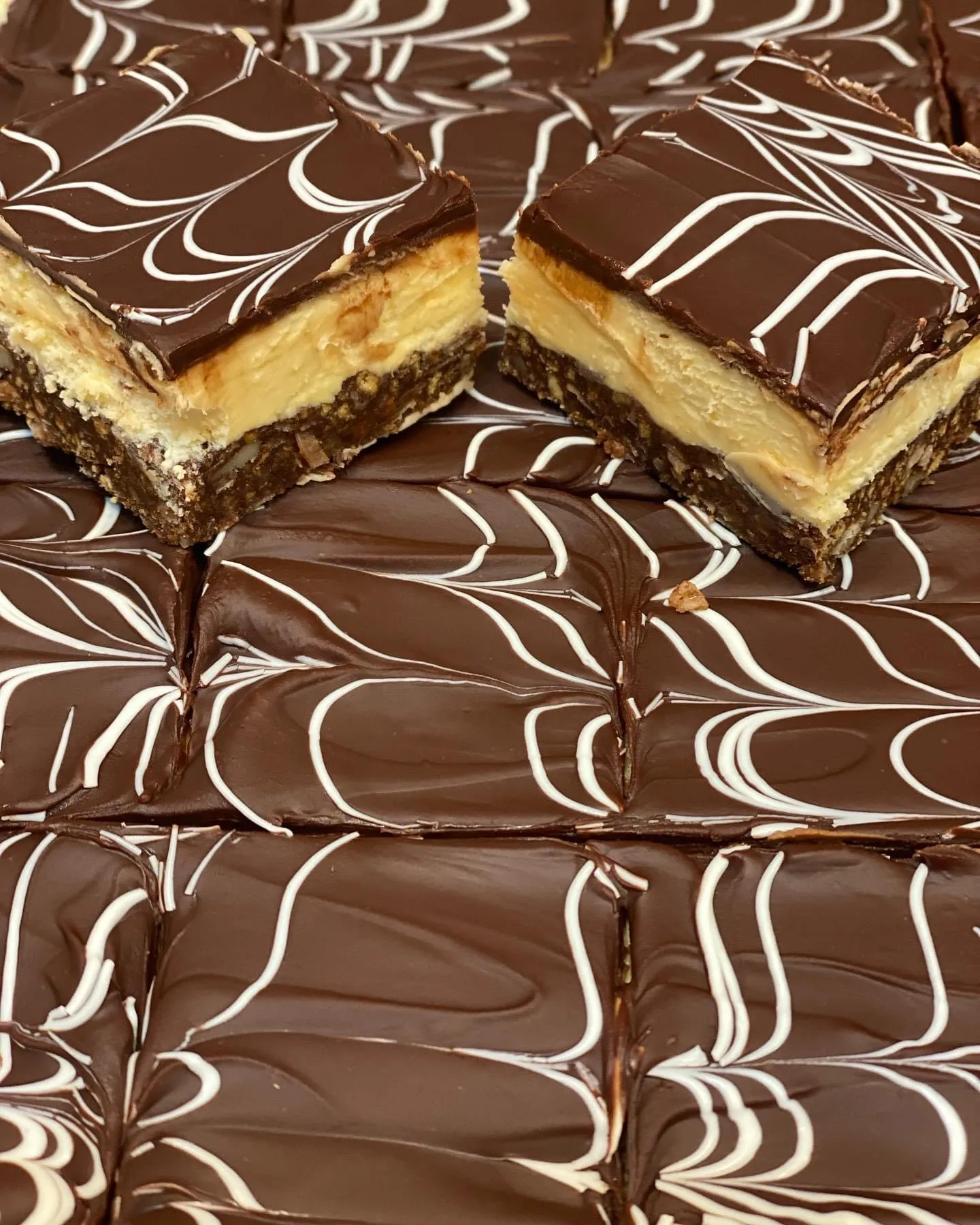 slice-of-heaven-bellingham-chocolate-nanaimo-bars image