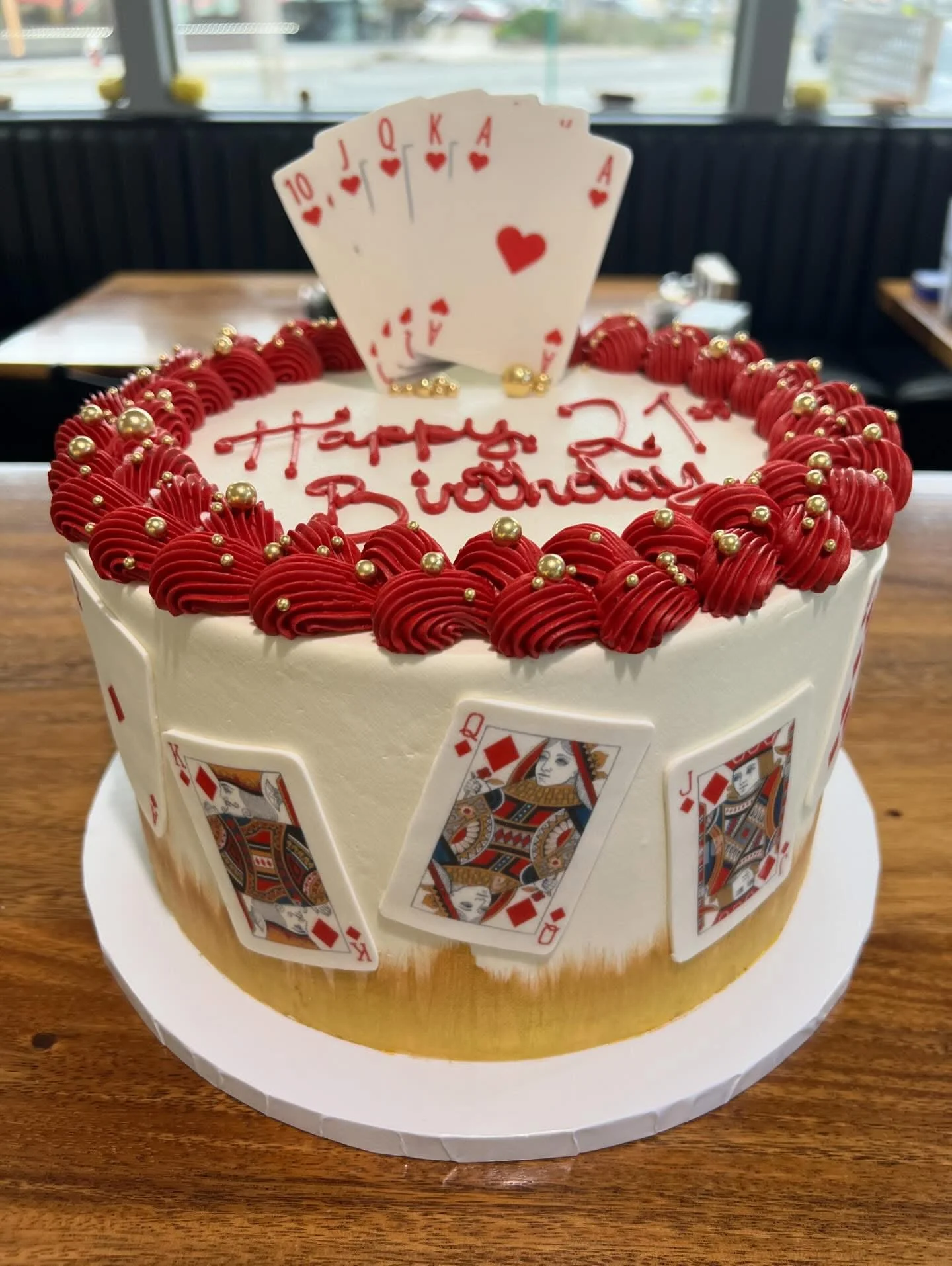 slice-of-heaven-bellingham-custom-cake-royal-flush-playing-card image