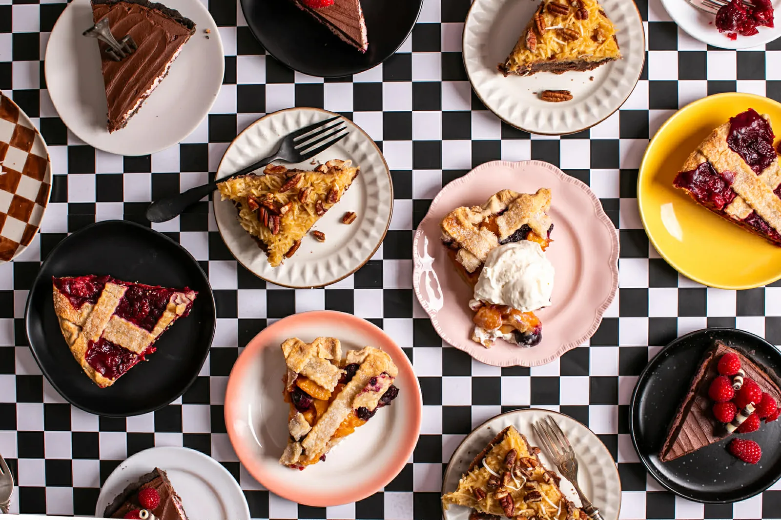 slice-of-heaven-bellingham-pie-variety-spread-overhead image