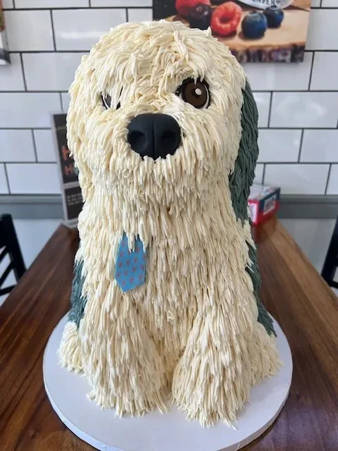 slice-of-heaven-bellingham-custom-cake-sculpted-goldendoodle-dog Image